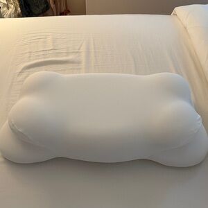 Mellow Cloud align White Ergonomic Pillow